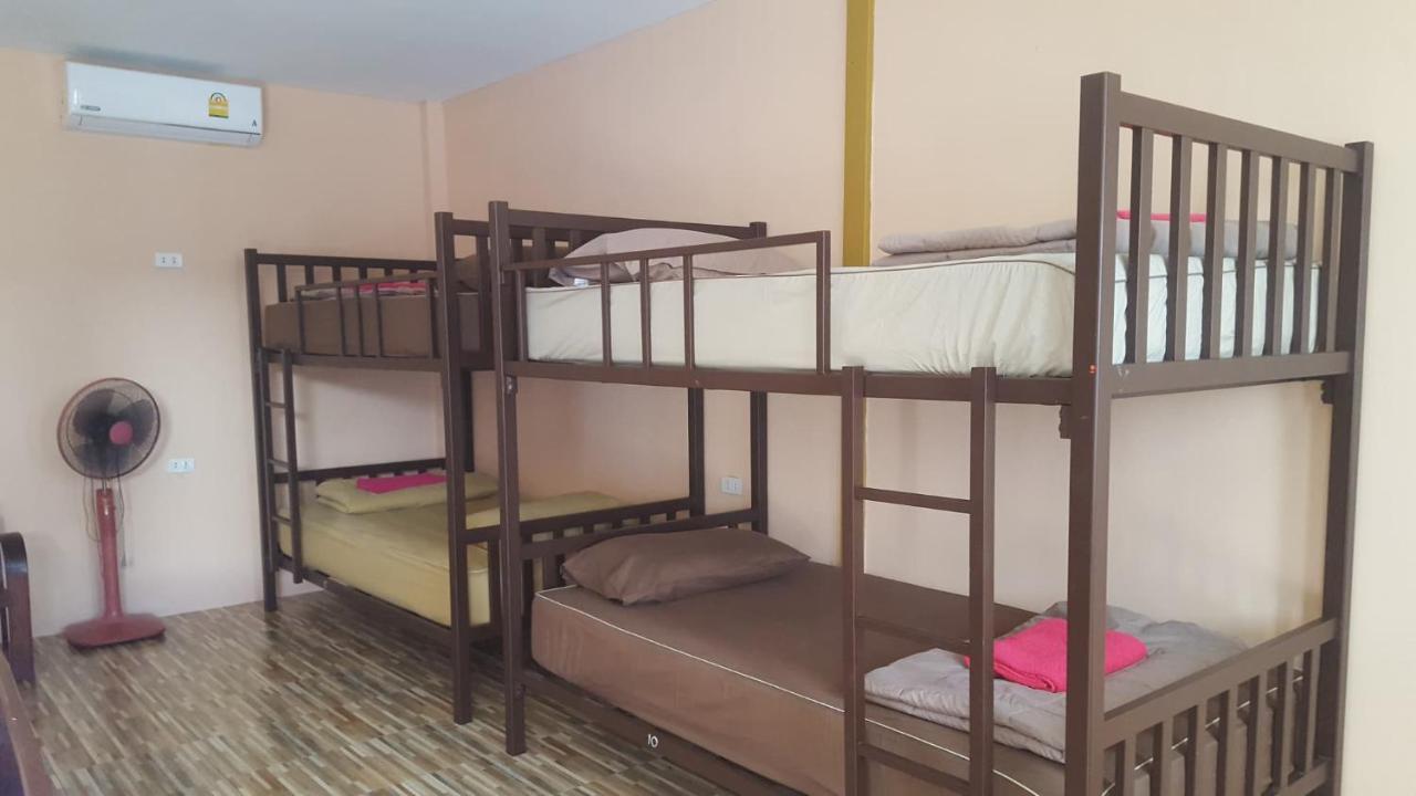 Phatra Hostel Thongsala Exterior photo