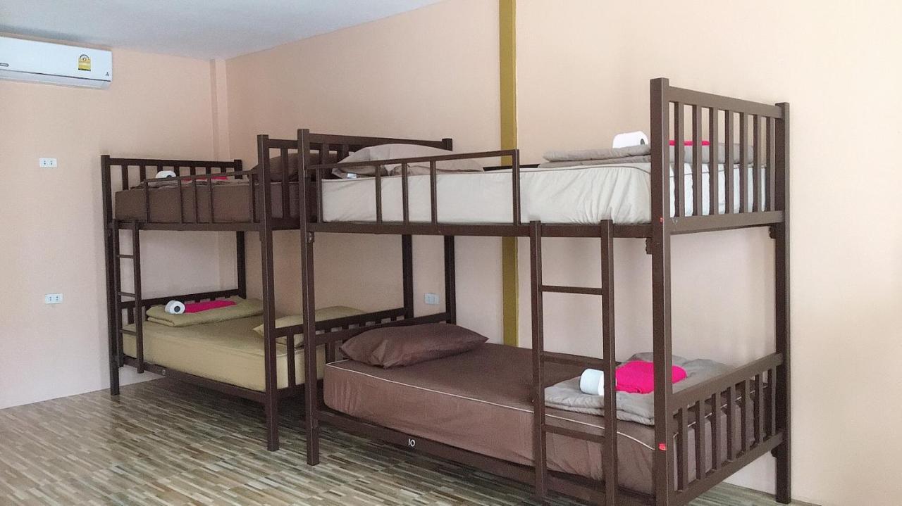 Phatra Hostel Thongsala Exterior photo