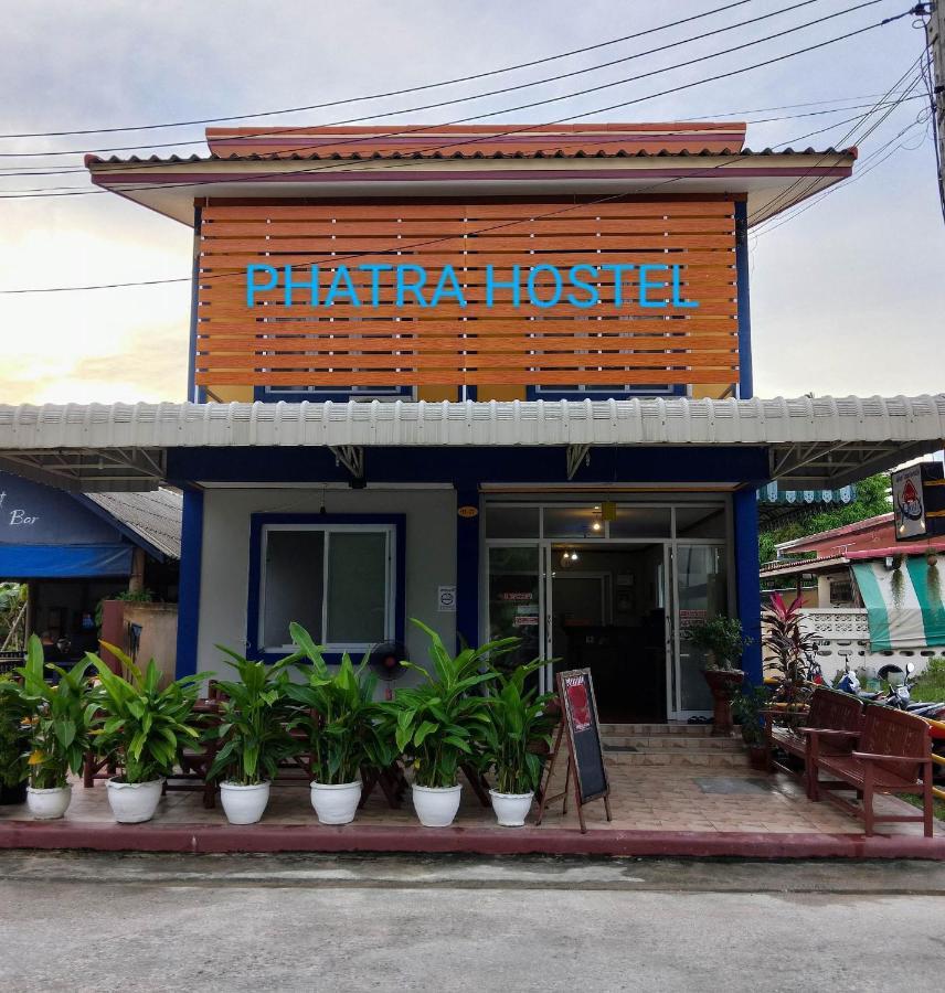 Phatra Hostel Thongsala Exterior photo