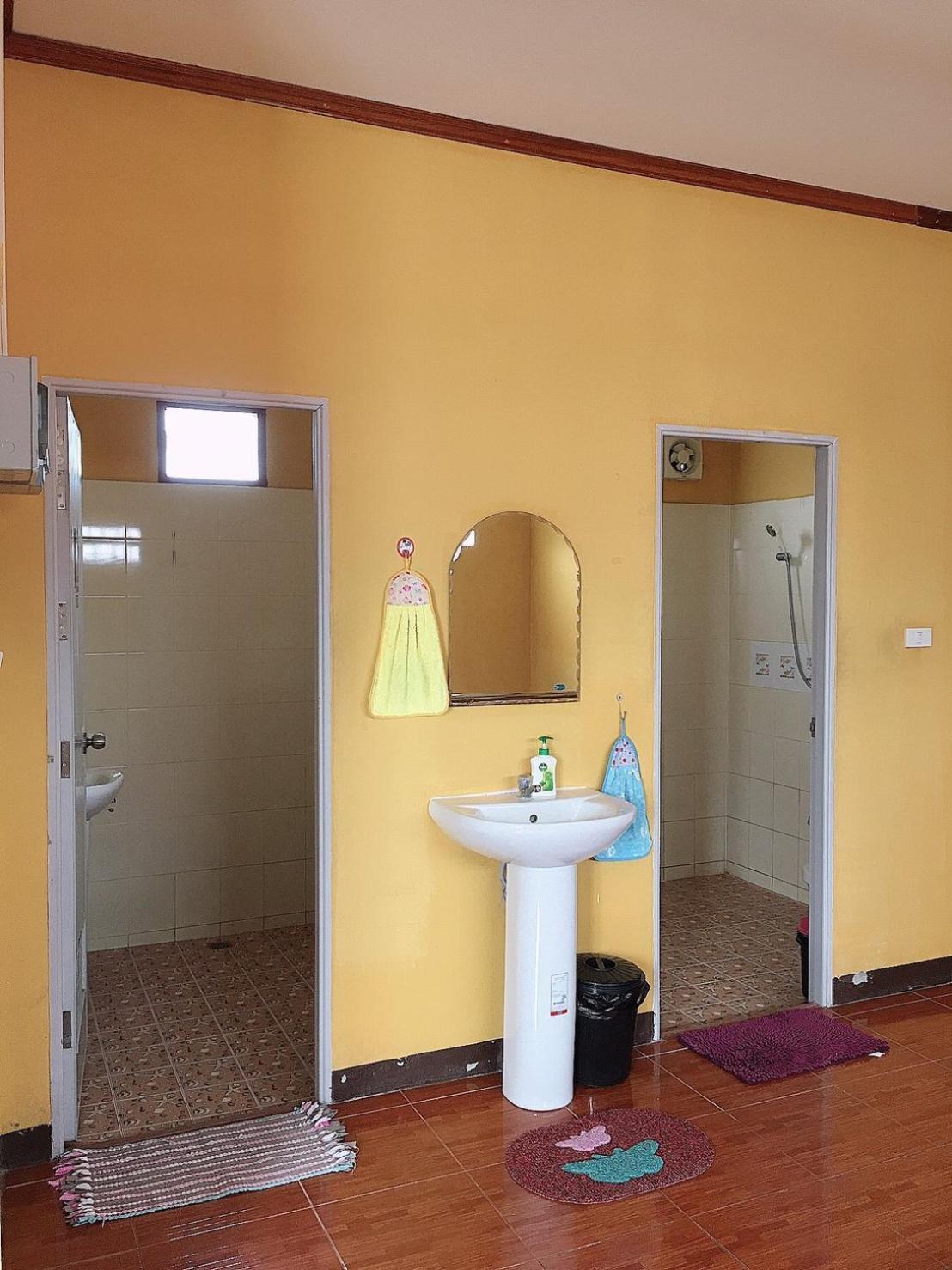 Phatra Hostel Thongsala Exterior photo